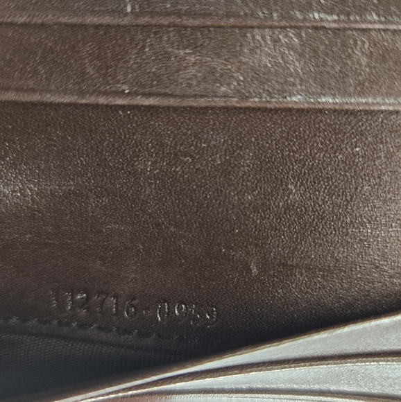 Gucci GG Guccisima Monogram Leather Compact Wallet in Dark Chocolate Brown - Picture 9 of 9